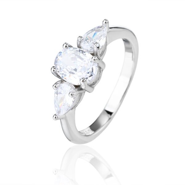 Soléna | טבעת כסף שלוש אבנים